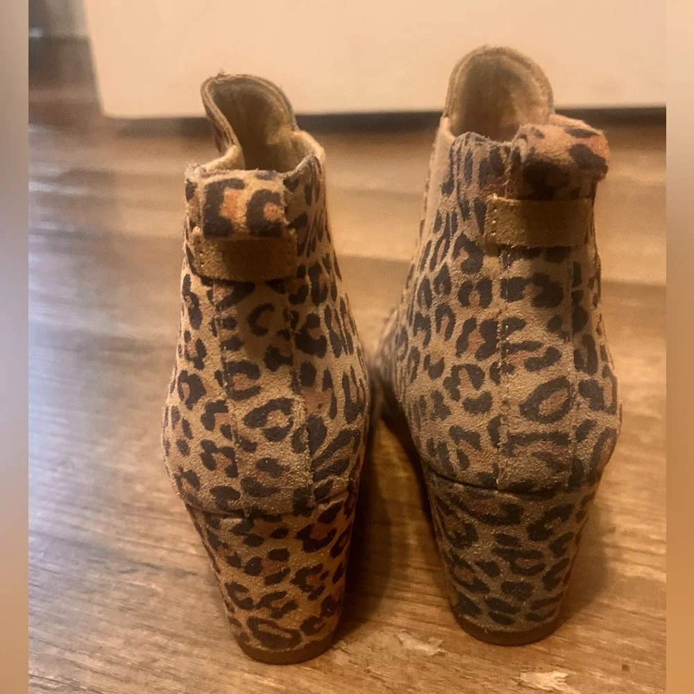 Tom’s Leopard Print Wedge Ankle Boots - Women's Tan/Cheetah